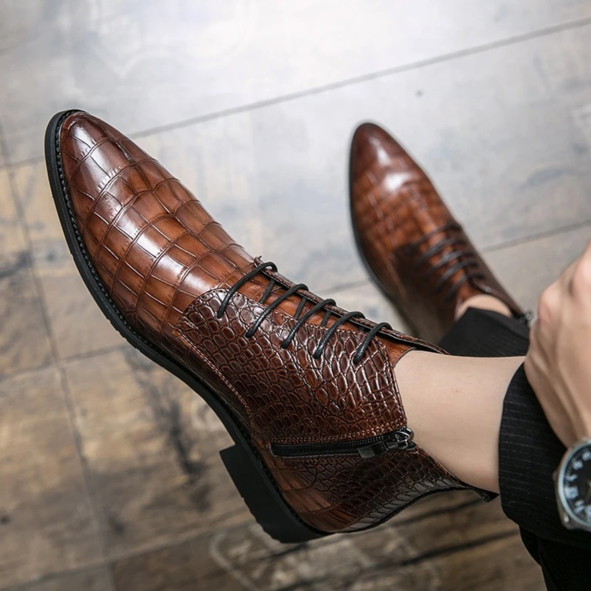 Axel | Men's Crocodile Embossed Leather Ankle Boots Brown