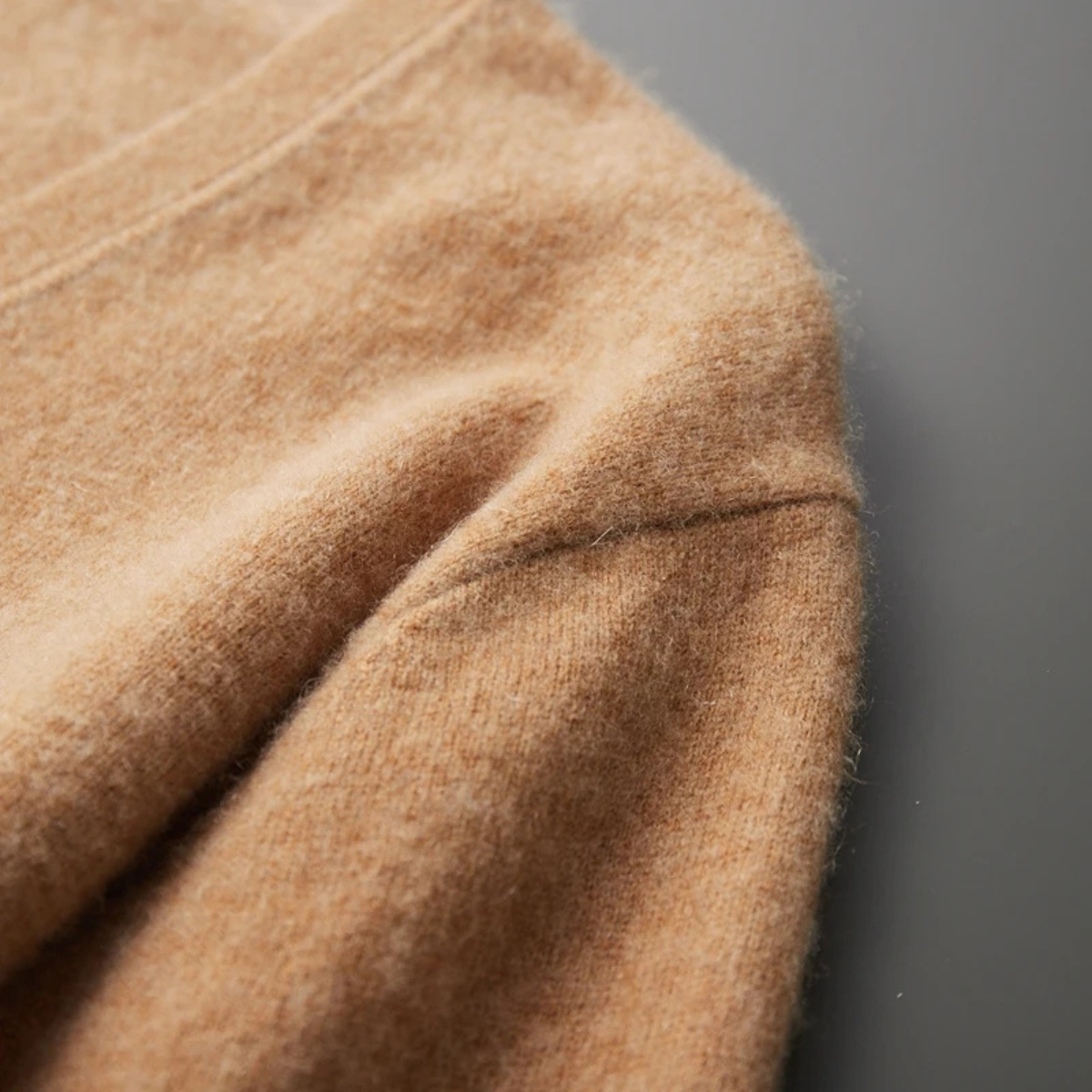 Bram | Men's Crew Neck Cardigan Sweater Camel