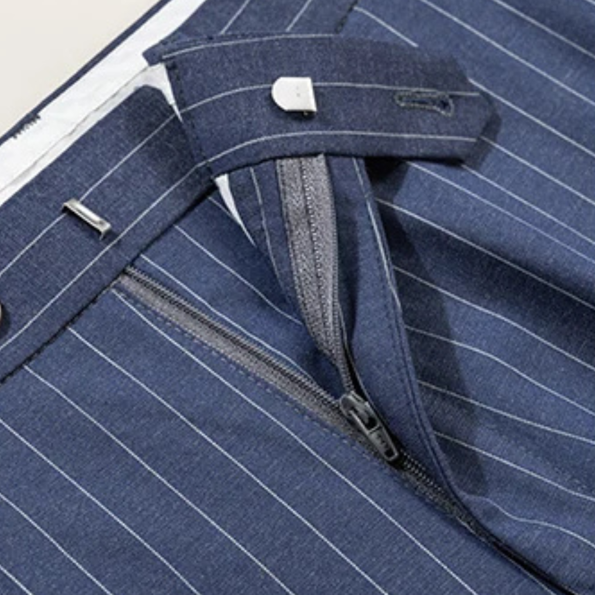 Axel | Men's Pinstripe Suit Navy Double Breasted