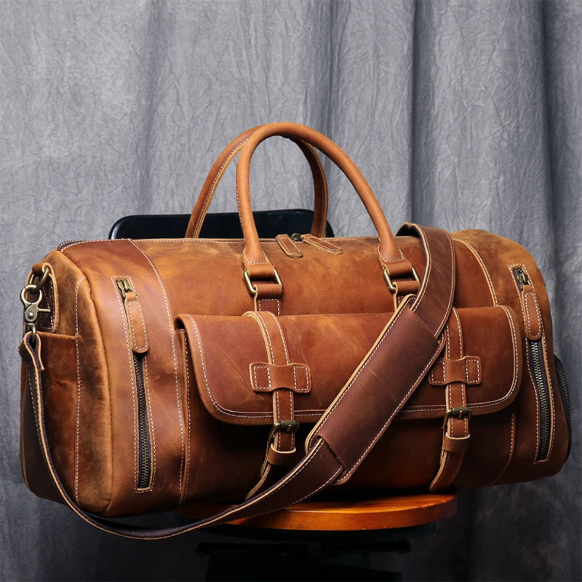 Mougins leather duffle bag