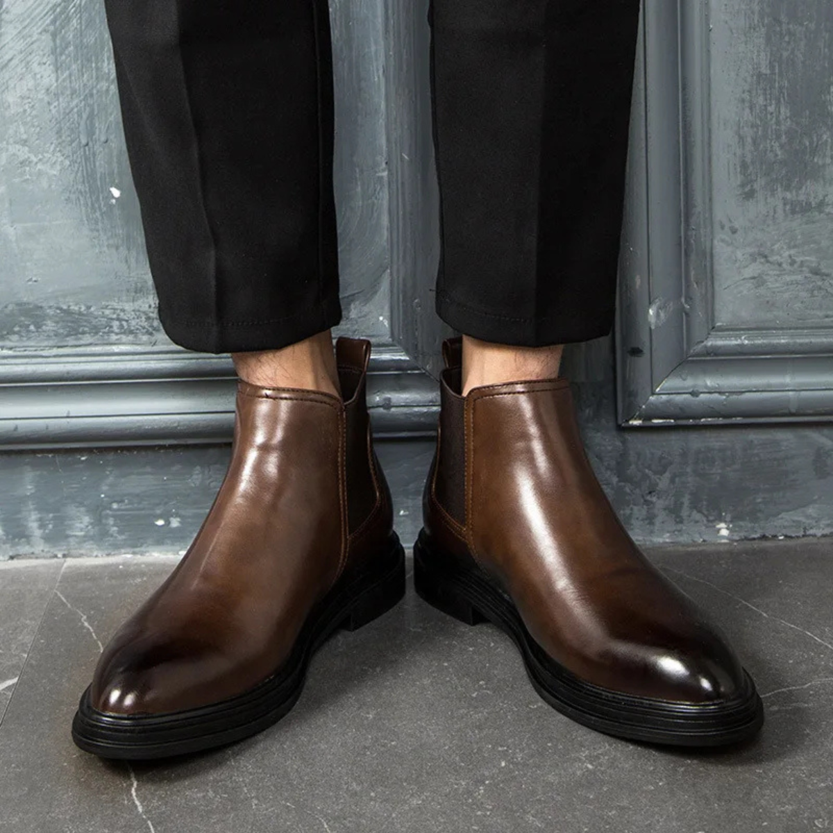 Wyatt | Men's Chelsea Leather Boots Brown