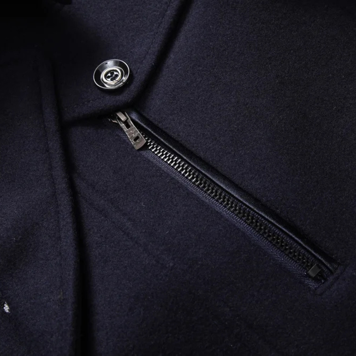 Axel | Men's Navy Wool Blend Trench Coat Lapel Collar
