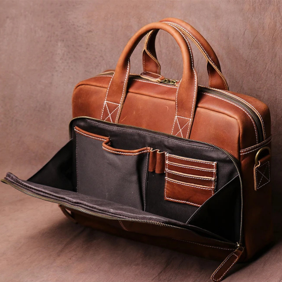 Dama Washington Cassis men's vintage leather laptop briefcase - view 4
