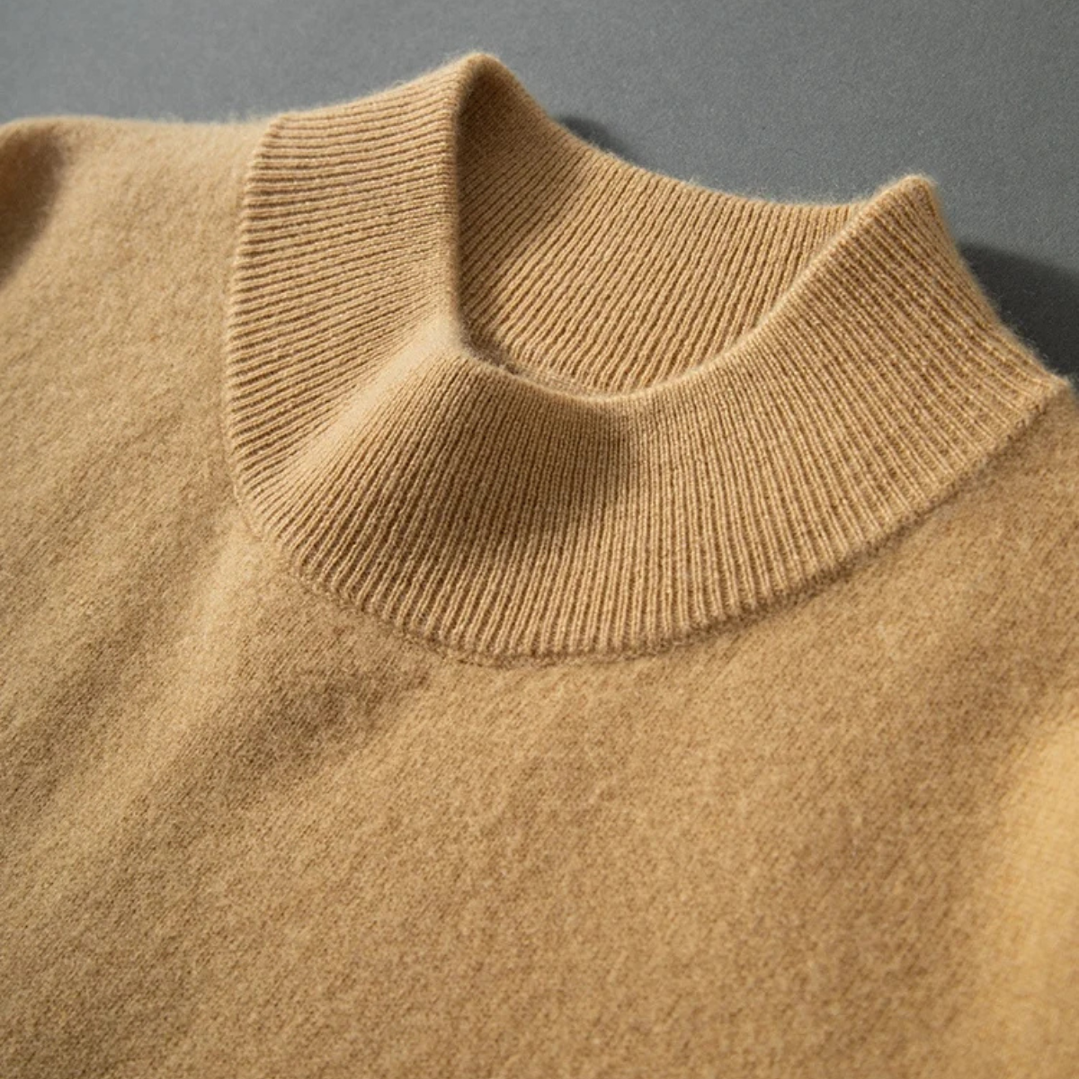 Bram | Men's Crew Neck Cashmere Sweater Cream