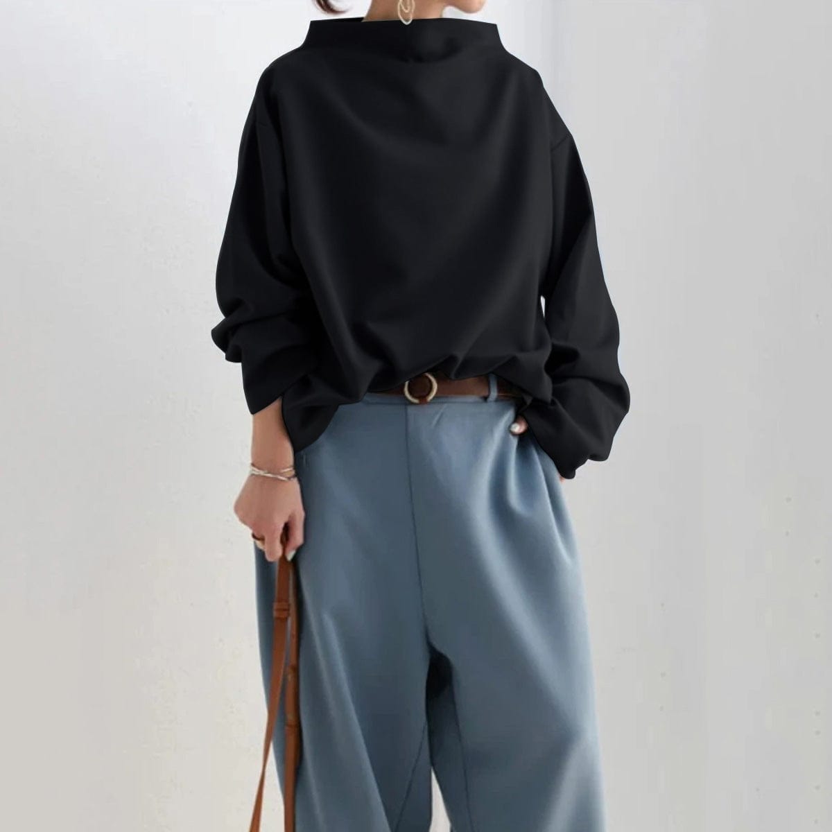 Camille | Women's Oversized Hoodie Black Sweatshirt