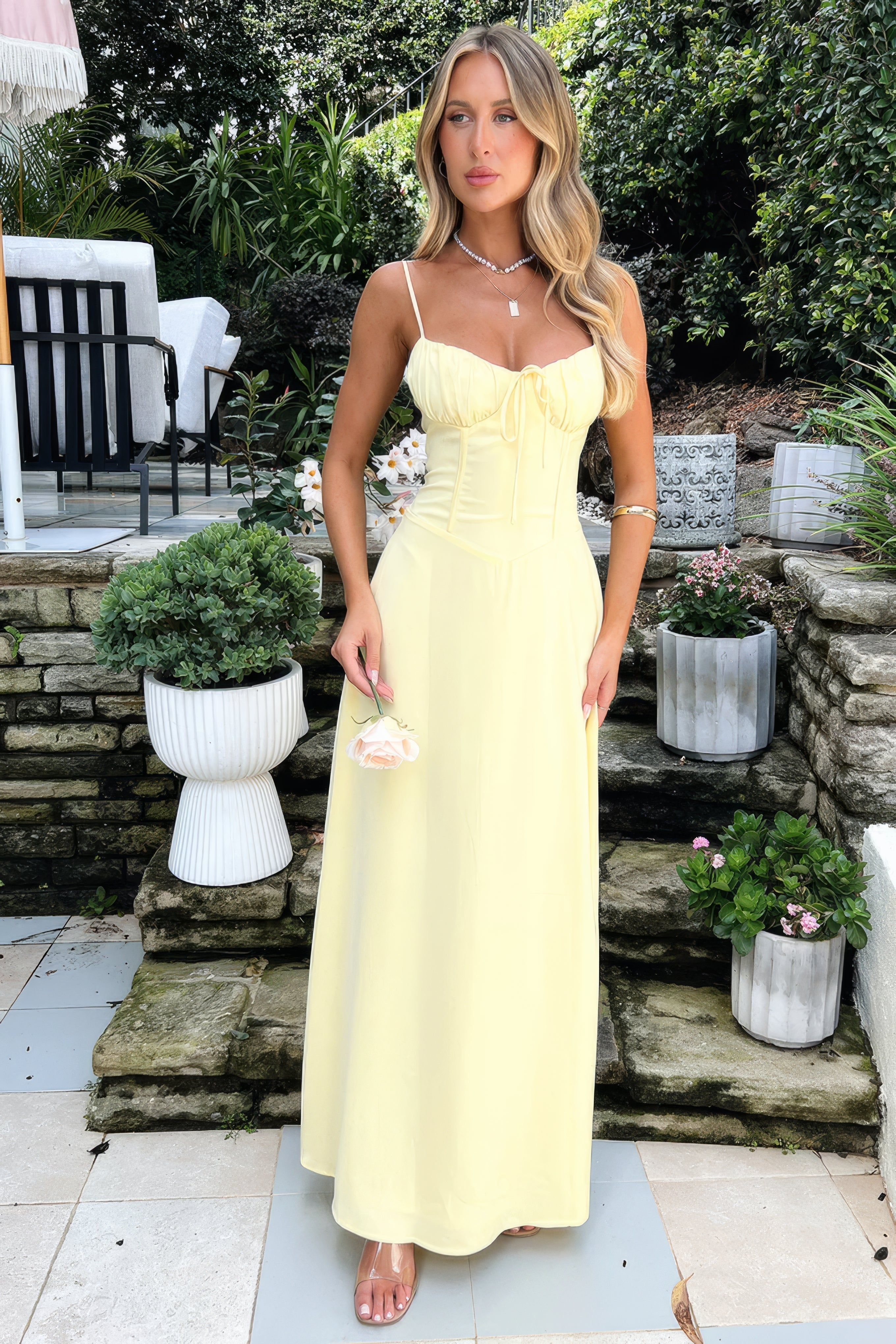Freya | Women's Sleeveless Maxi Dress Cream Sweetheart Neckline