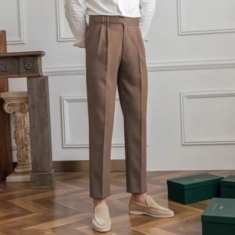 Bram | Men's Pleated Dress Pants Brown Tapered Ankle