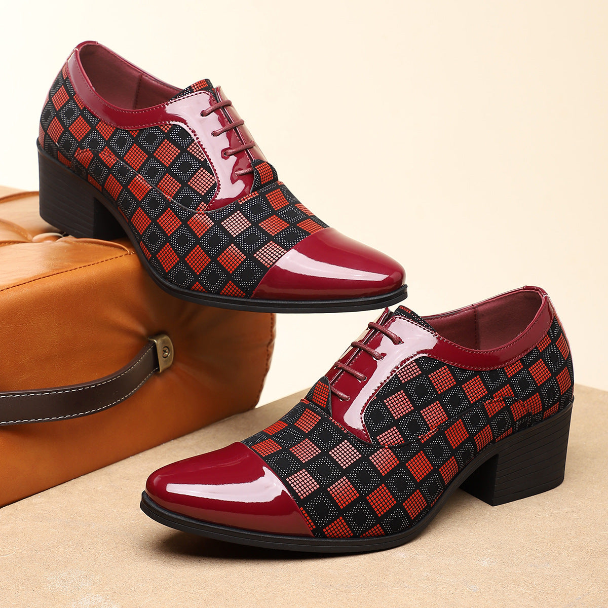 Axel | Men's Dress Shoes Brown Patent Leather Oxford Lace Up