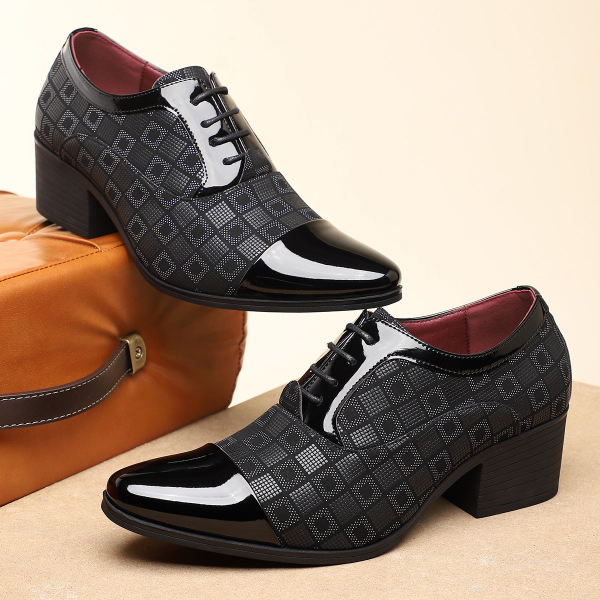 Axel | Men's Dress Shoes Brown Patent Leather Oxford Lace Up