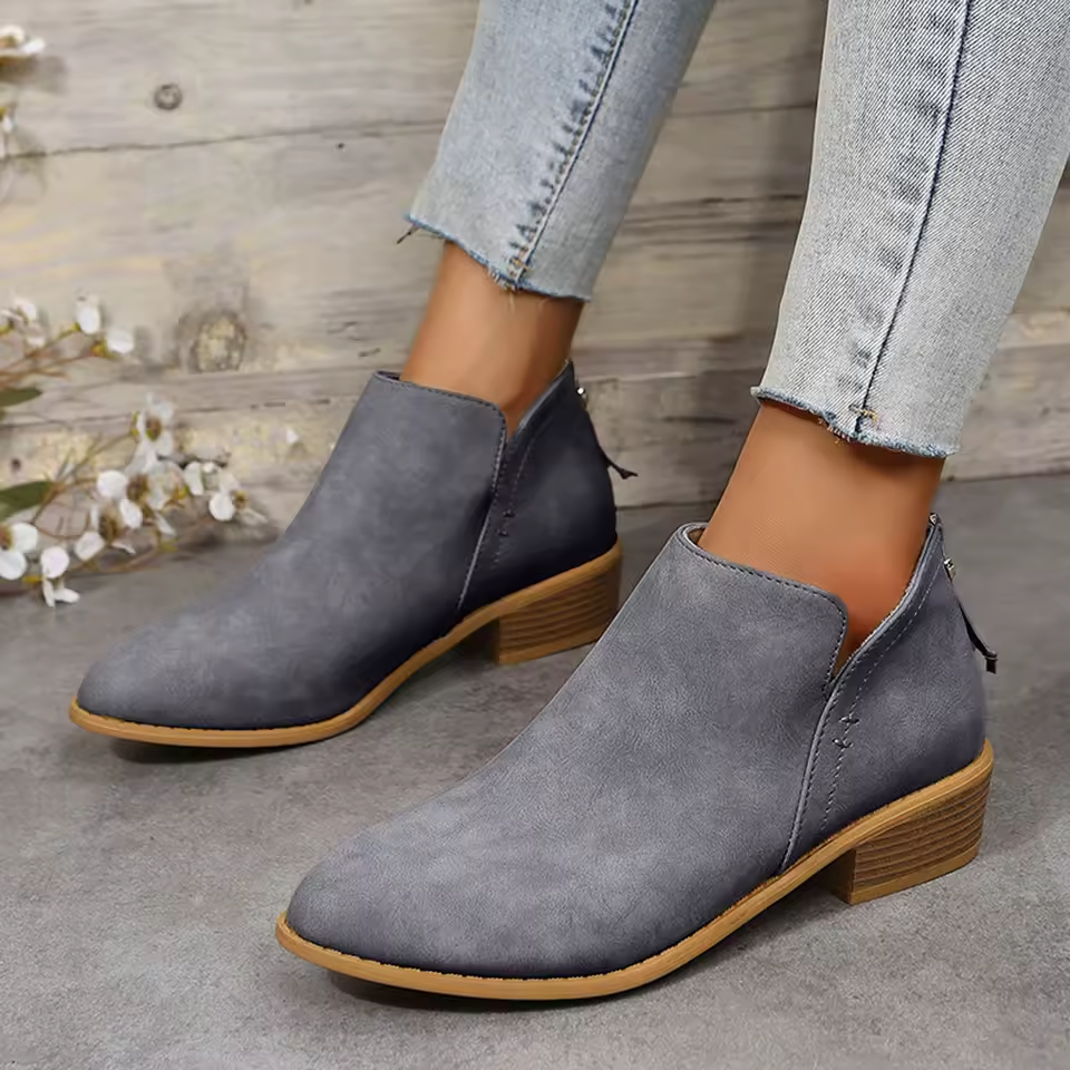 Dama Washington Delfina pointed toe ankle boots - view 6