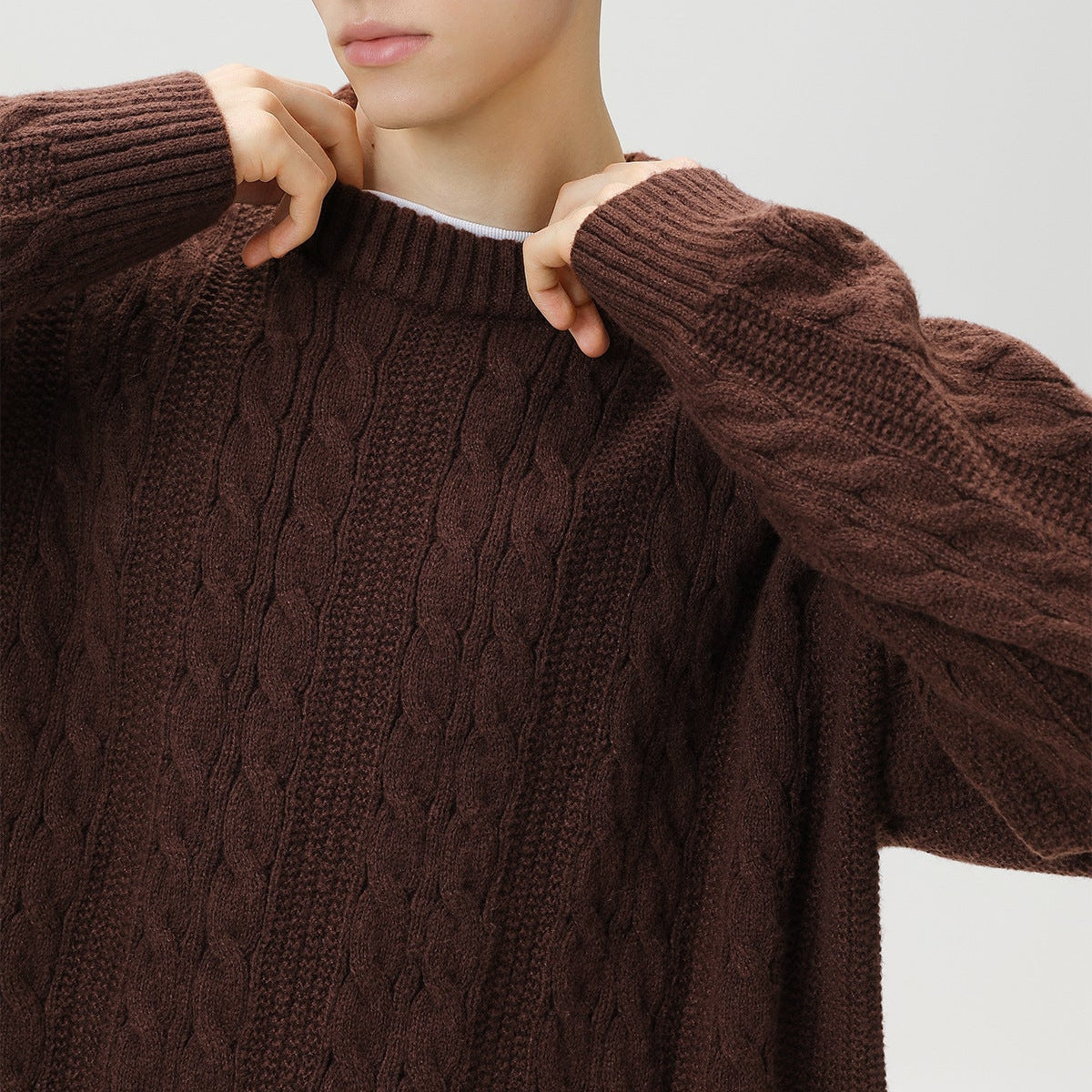 Axel | Men's Cable Knit Sweater Burgundy Crew Neck