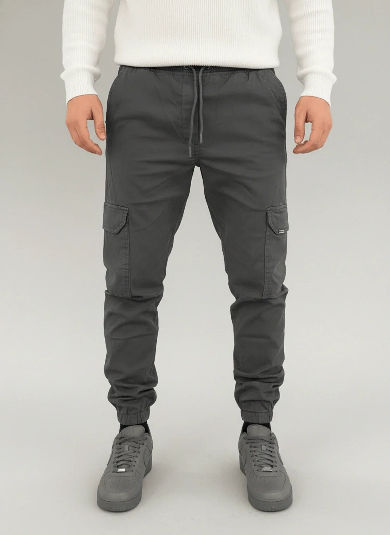 Axel | Men's Cargo Pants Black Tapered Jogger Style