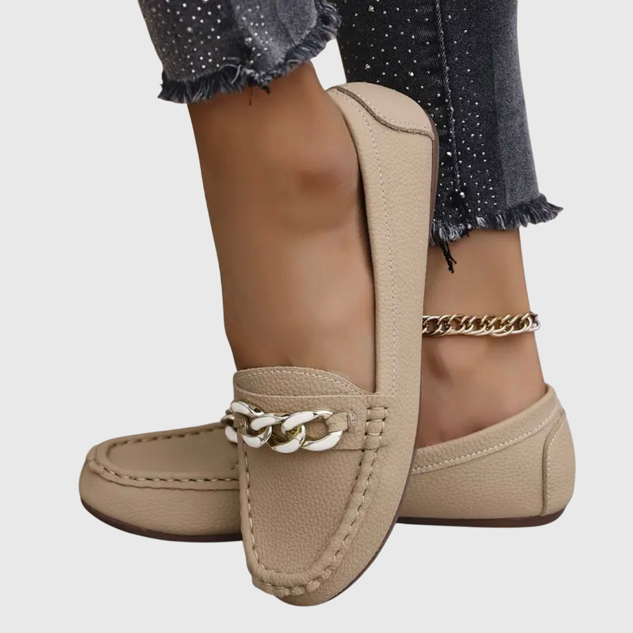 Mia | Women's Chain Link Loafer Cream Gold Accents