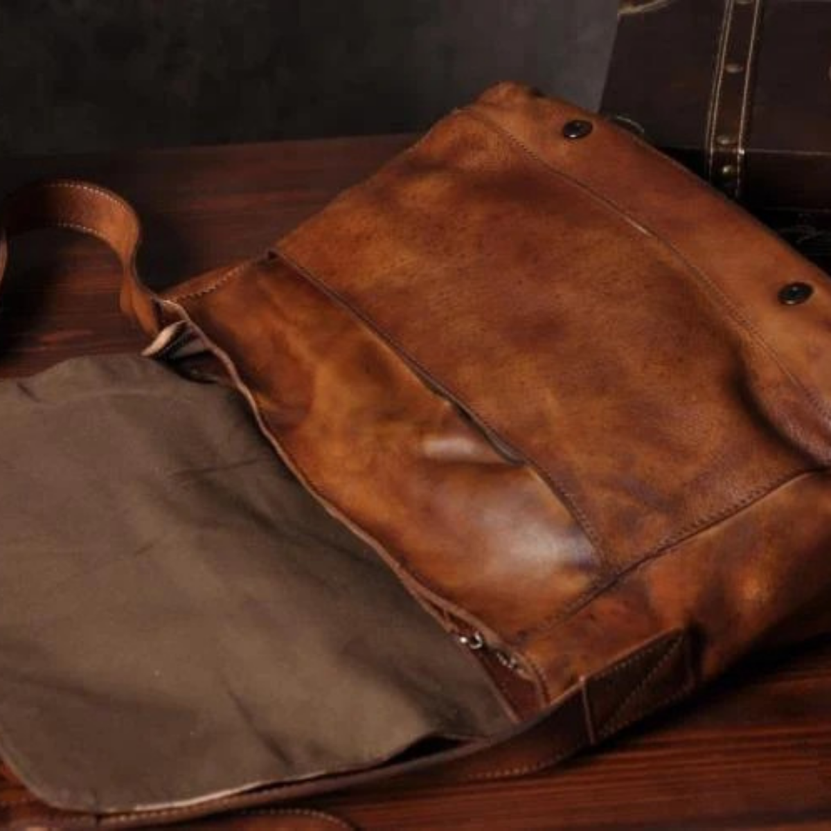 Dama Washington Cahors vintage leather crossbody bag - view 10