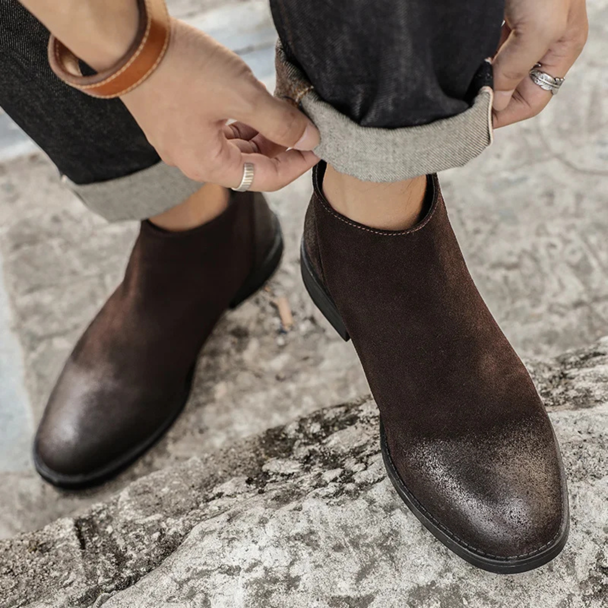 Axel | Men's Suede Leather Ankle Boots Black Zip Up
