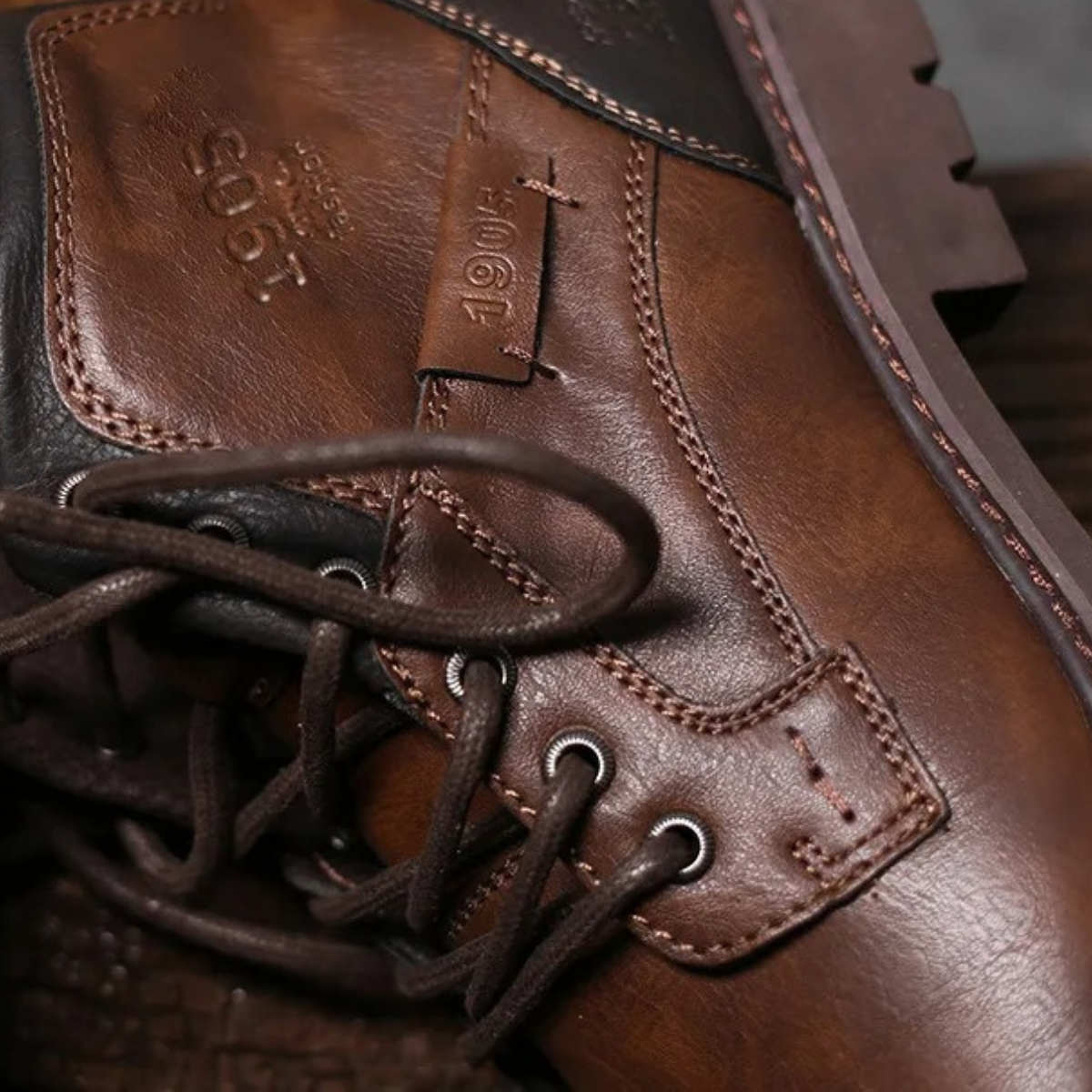 Axel | Men's Leather Combat Boots Brown Lace Up