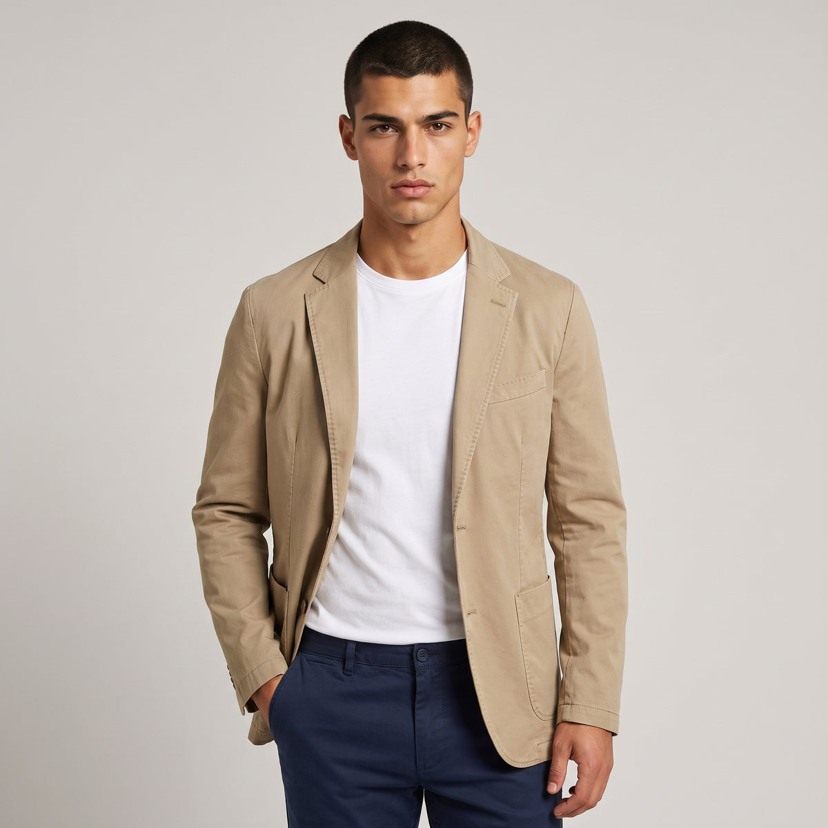 Dama Washington Voss men's casual lightweight blazer beige cotton - model front view