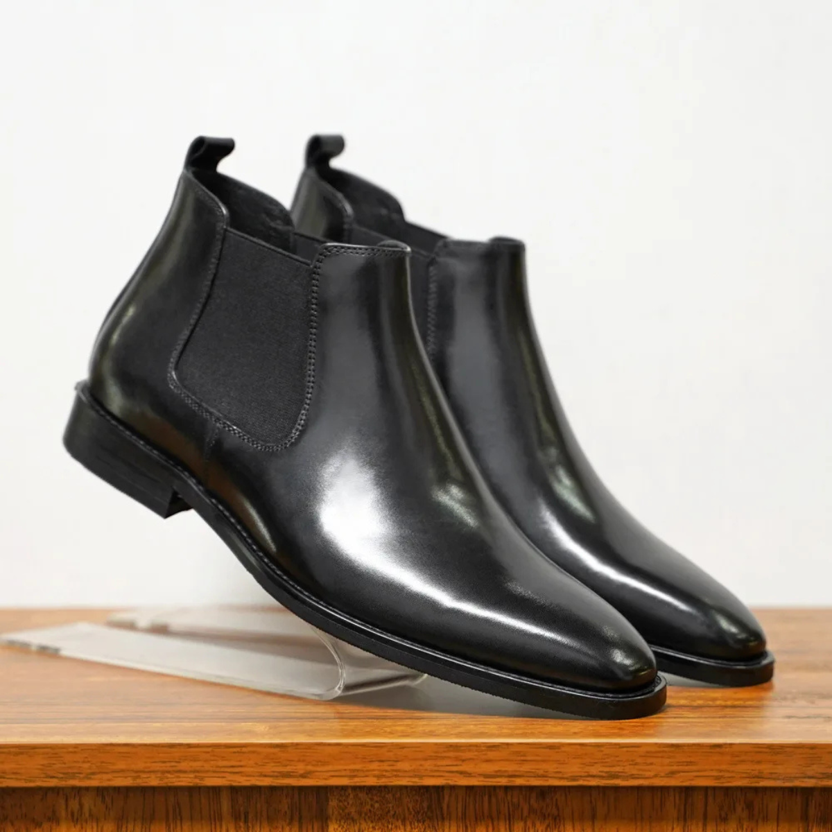 Axel | Men's Polished Chelsea Boot Brown Leather