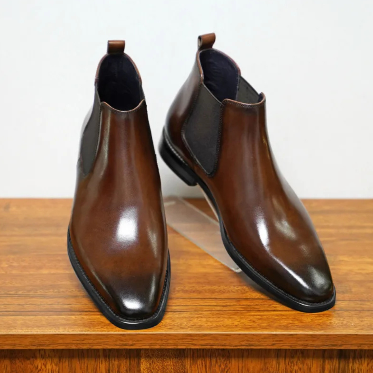 Axel | Men's Polished Chelsea Boot Brown Leather