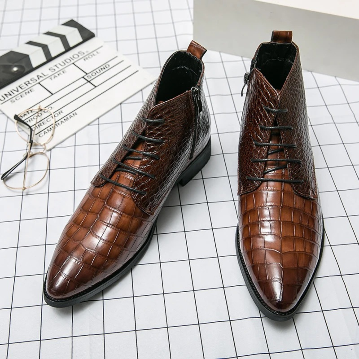 Axel | Men's Crocodile Embossed Leather Ankle Boots Brown
