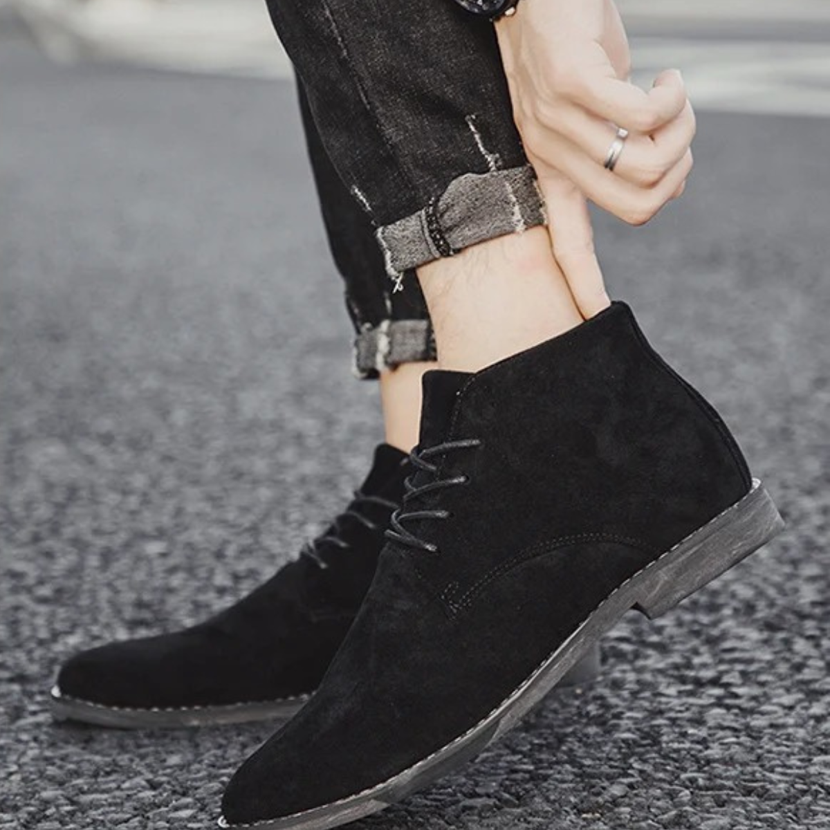 Jax | Men's Suede Lace Up Chukka Boots Black