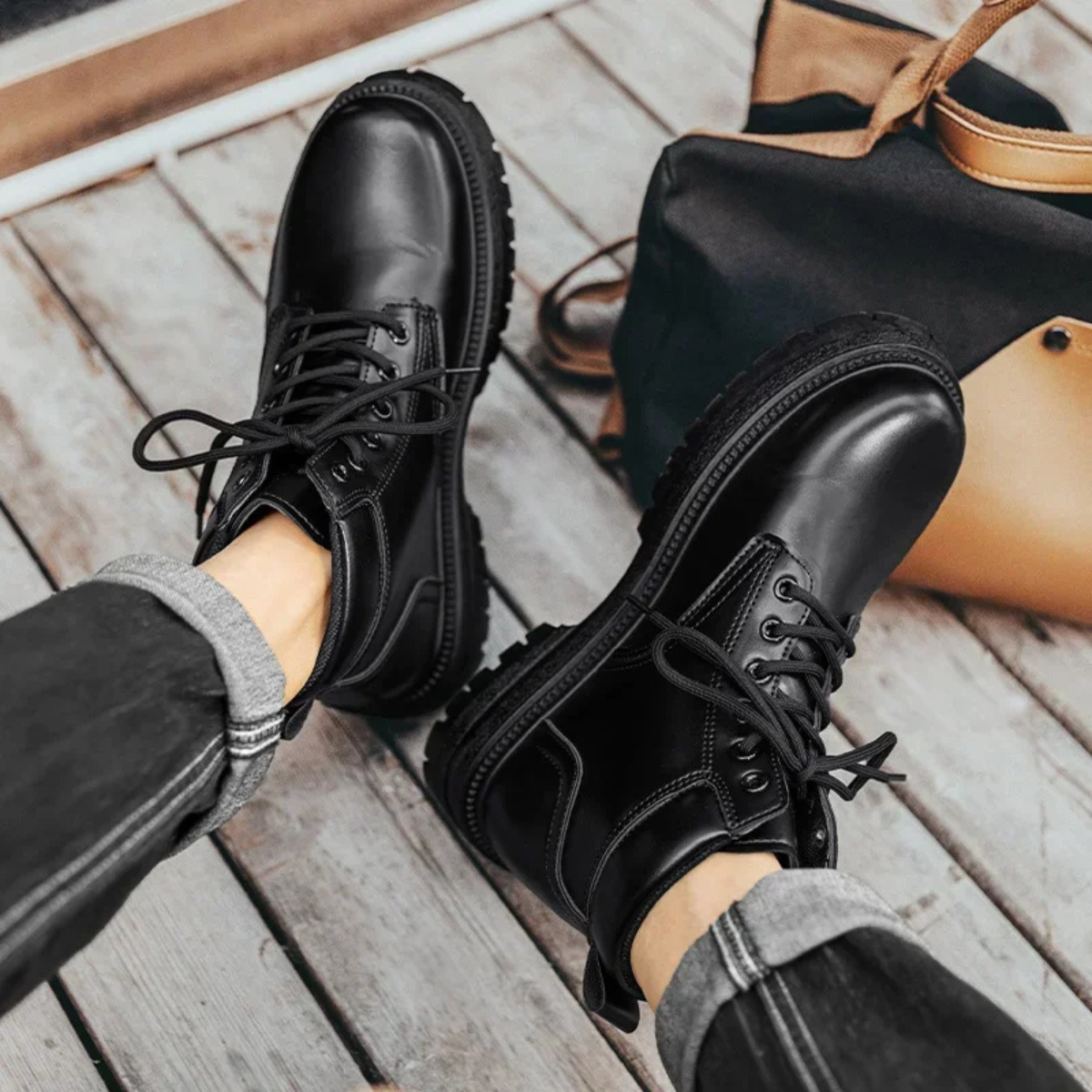 Axel | Men's Lace Up Suede Ankle Boots Cream Lug Sole