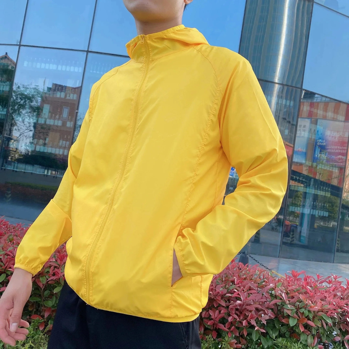 Voss | Men's Lightweight Windbreaker Navy Hooded
