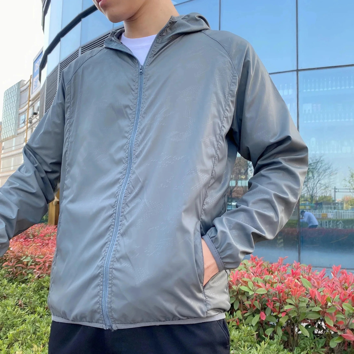 Voss | Men's Lightweight Windbreaker Navy Hooded