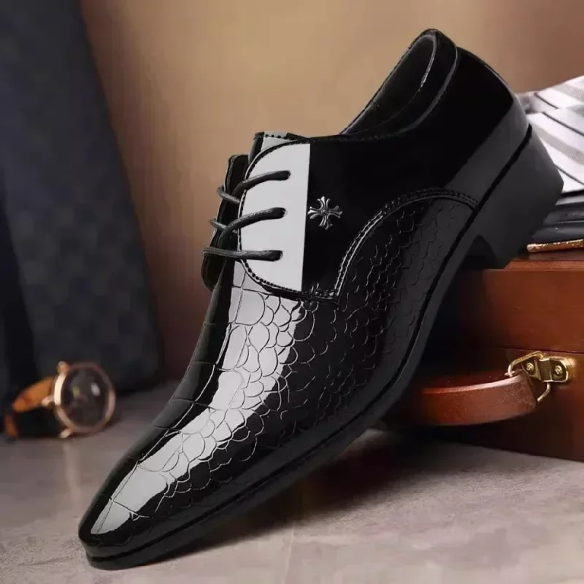 Oscar | Men's Patent Leather Pointed Toe Dress Shoes Black