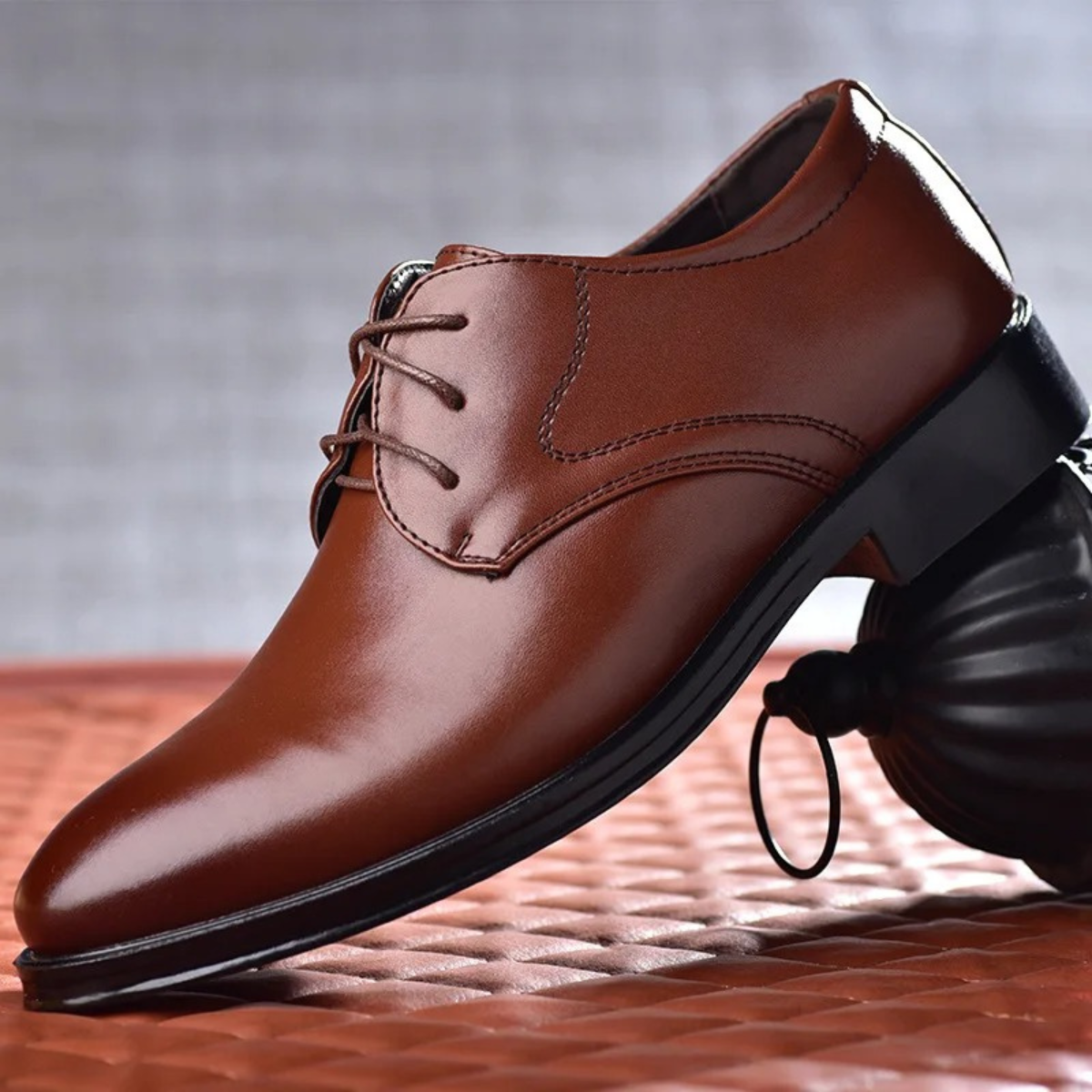Axel | Men's Leather Oxford Dress Shoe Brown Black Sole