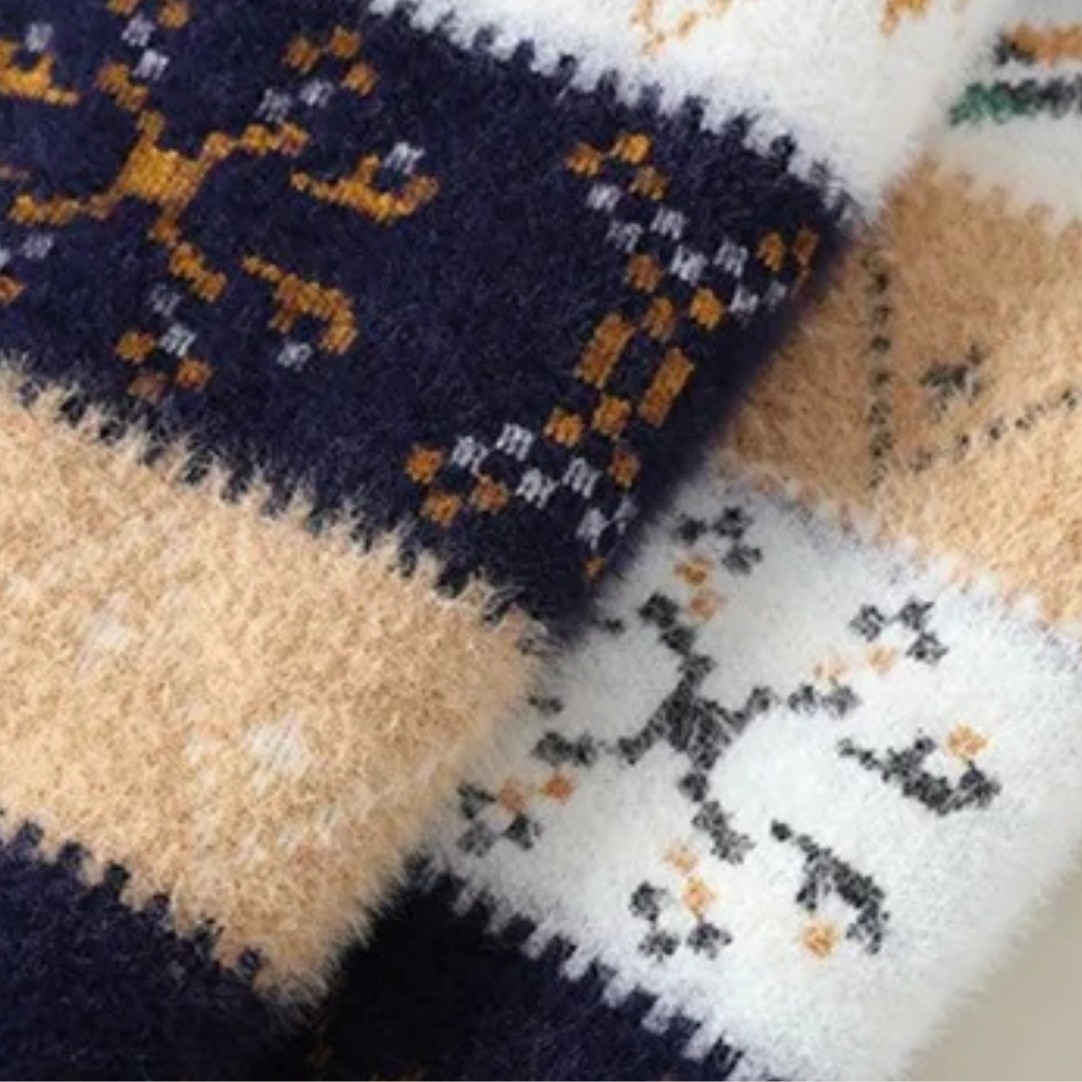 Ezra | Men's Crew Neck Sweater Cream Navy Beige Nordic Pattern