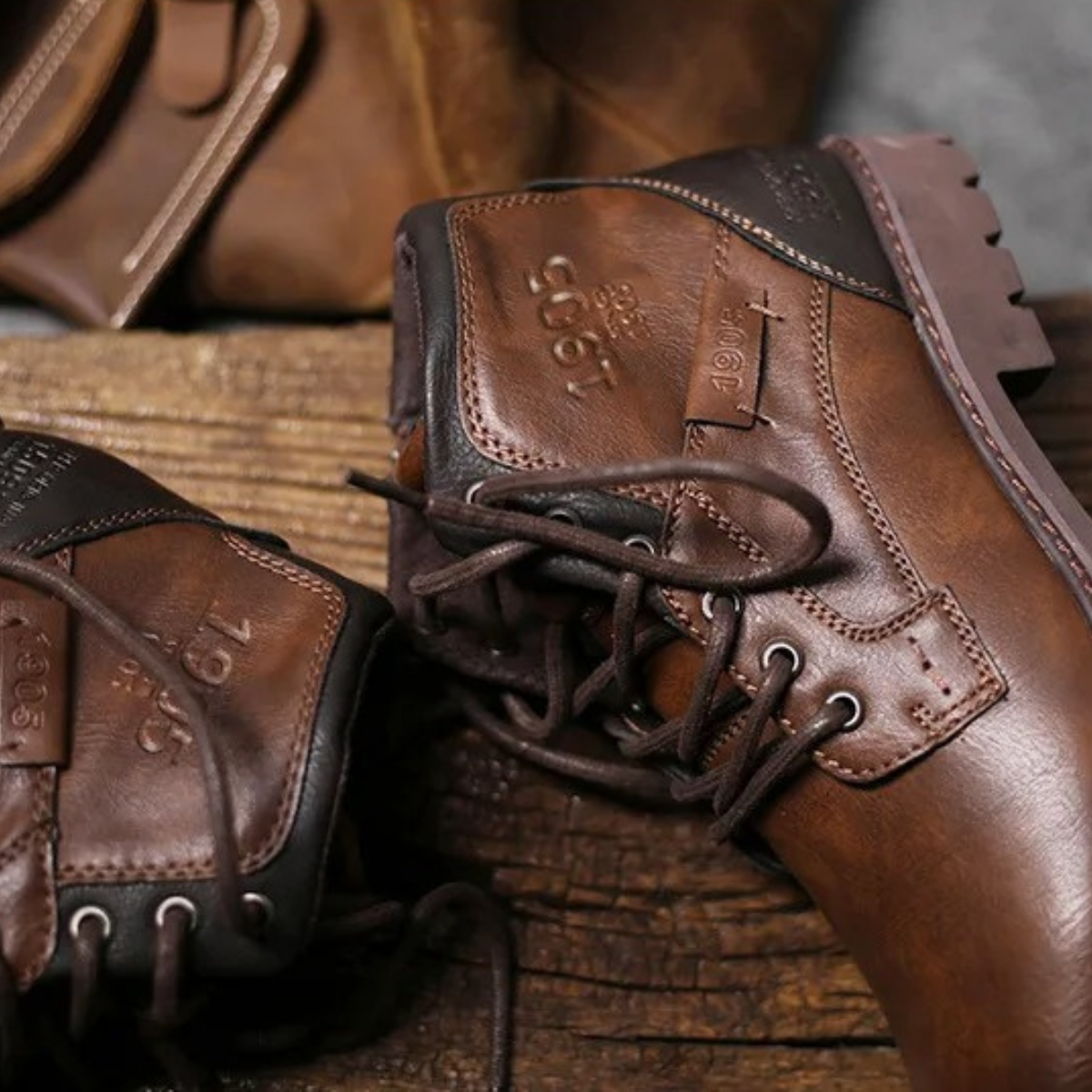 Axel | Men's Leather Combat Boots Brown Lace Up