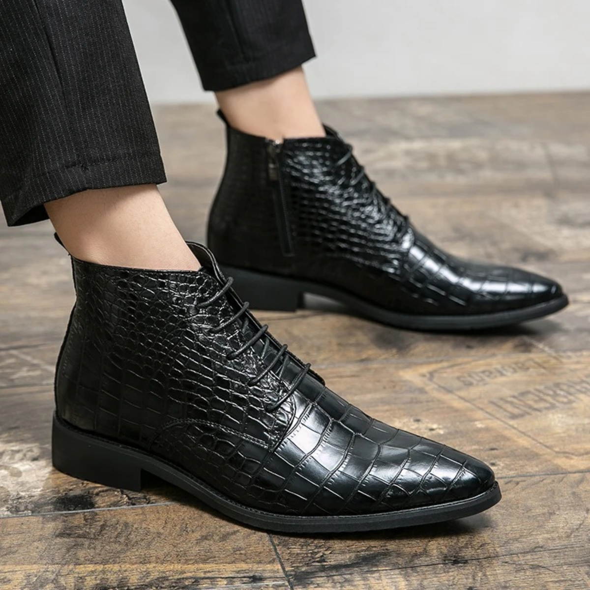 Knox | Men's Crocodile Leather Lace Up Ankle Boots Black