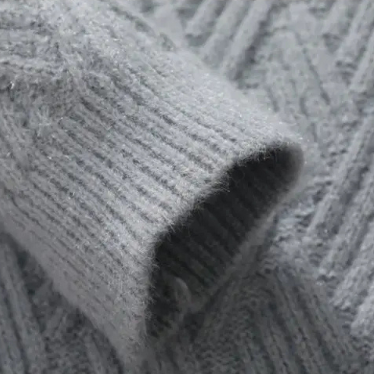 Rhys | Men's Cable Knit Sweater Gray Crew Neck
