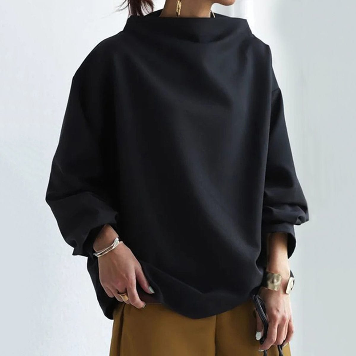 Camille | Women's Oversized Hoodie Black Sweatshirt