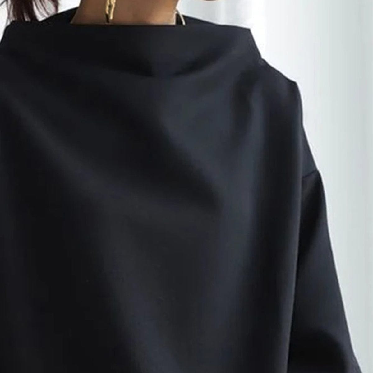 Camille | Women's Oversized Hoodie Black Sweatshirt