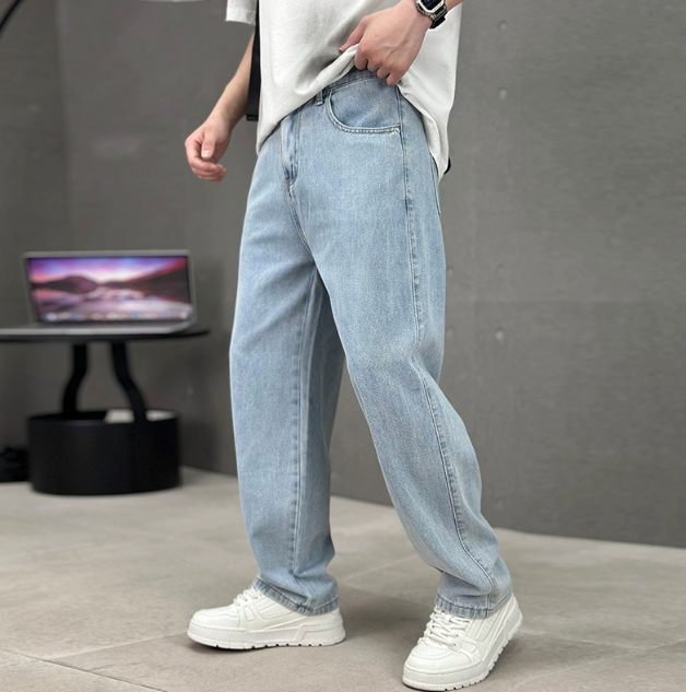 Zeke | Men's Relaxed Fit Jeans Light Blue