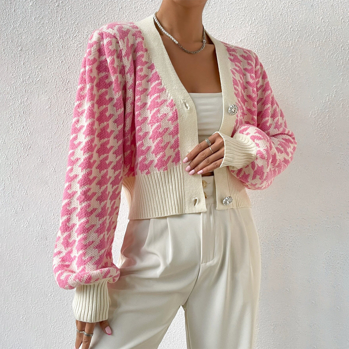 Dama Washington Tiphaine women's cropped v-neck cardigan - front view