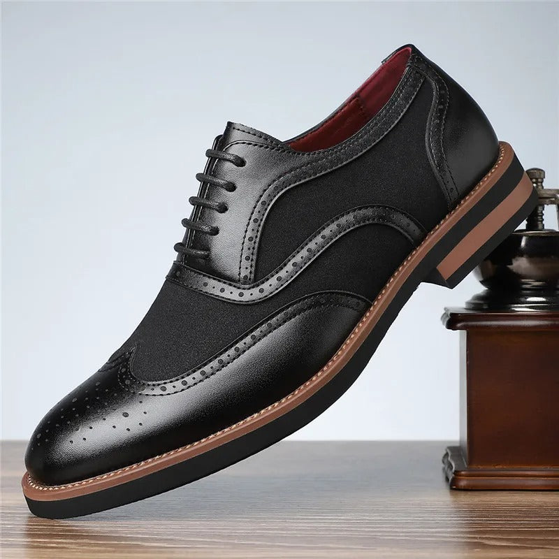 Pax | Men's Wingtip Oxford Dress Shoes Black Tan Sole