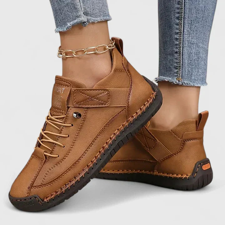 Isla | Women's Black Leather Walking Shoes Comfort Fit