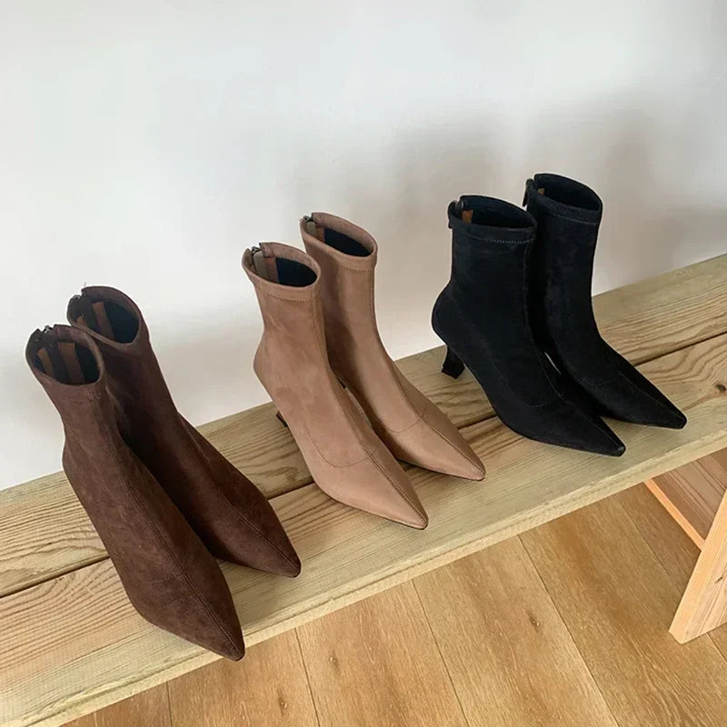 Dama Washington Winifred women's pointed toe kitten heel ankle boots - view 9