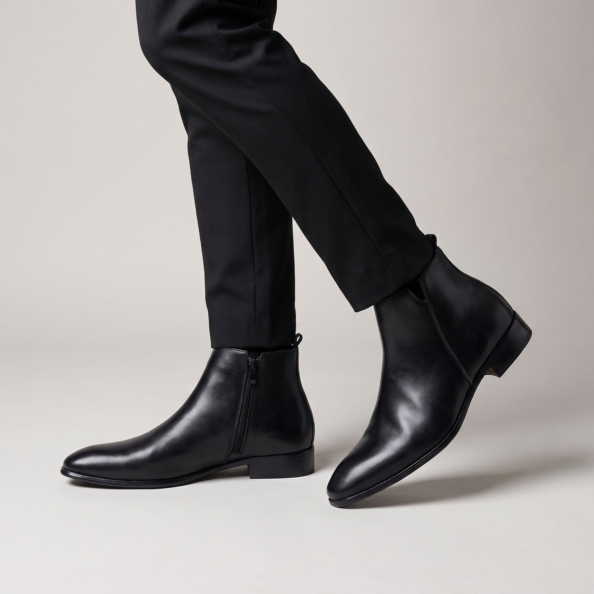 Dama Washington Ezra Men's Black Leather Chelsea Ankle Boots - on foot detail