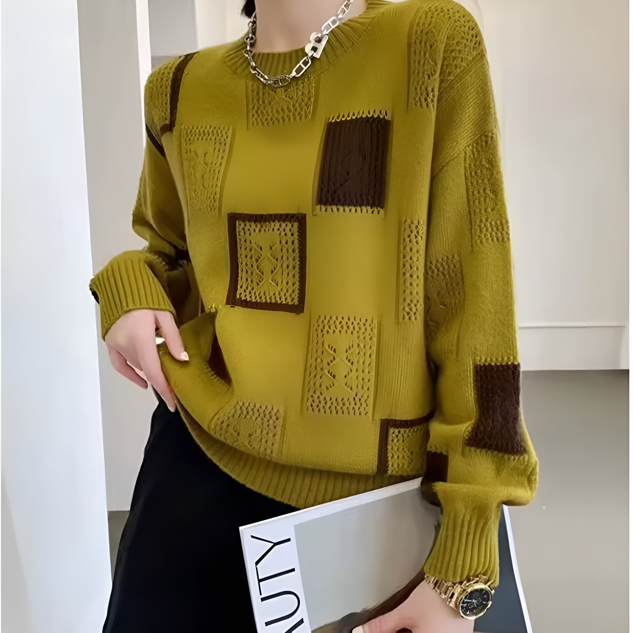 Vera | Women's Color Block Knit Sweater Cream Black
