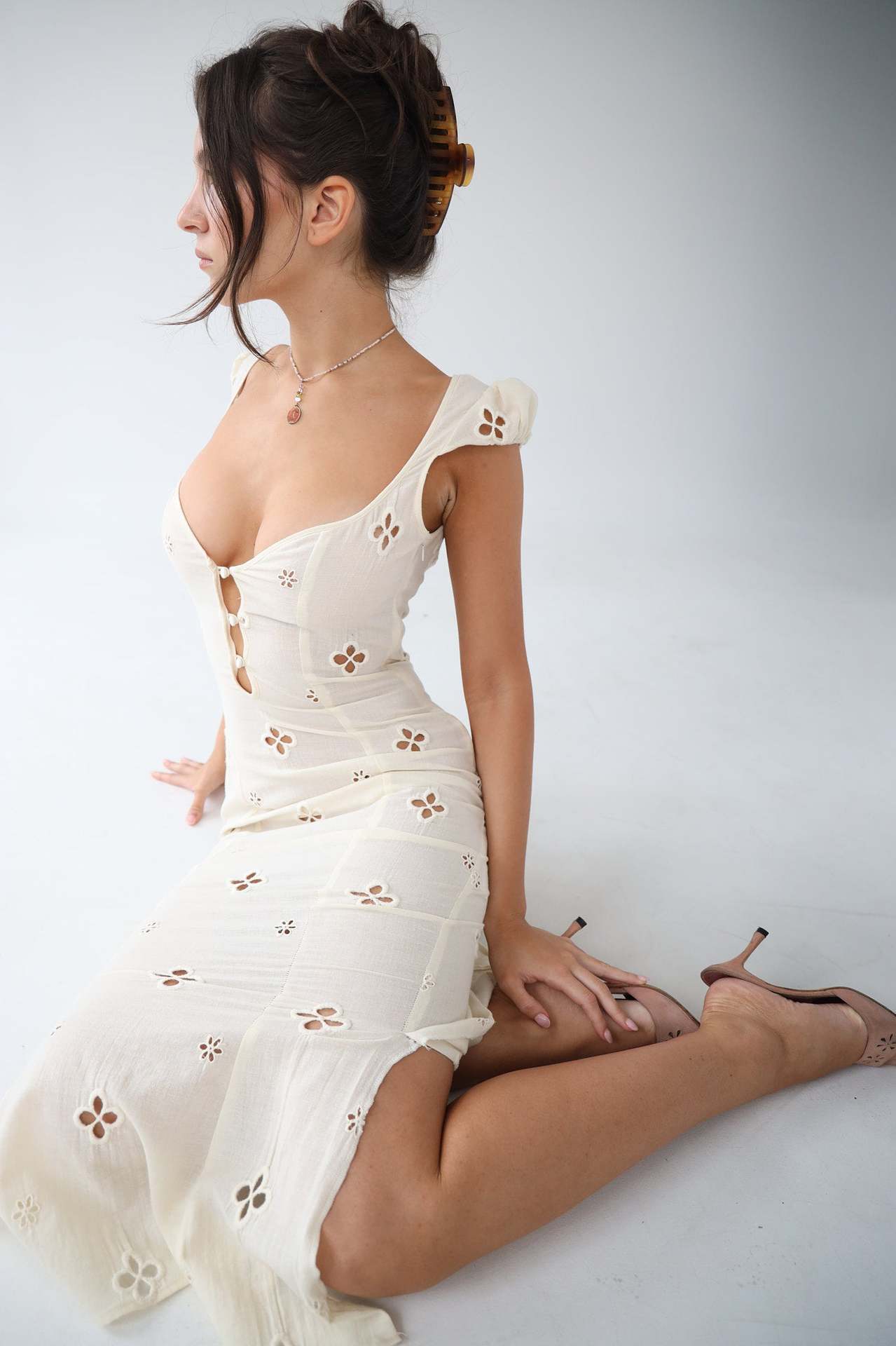Ember | Women's Eyelet Midi Dress Cream Puff Sleeve