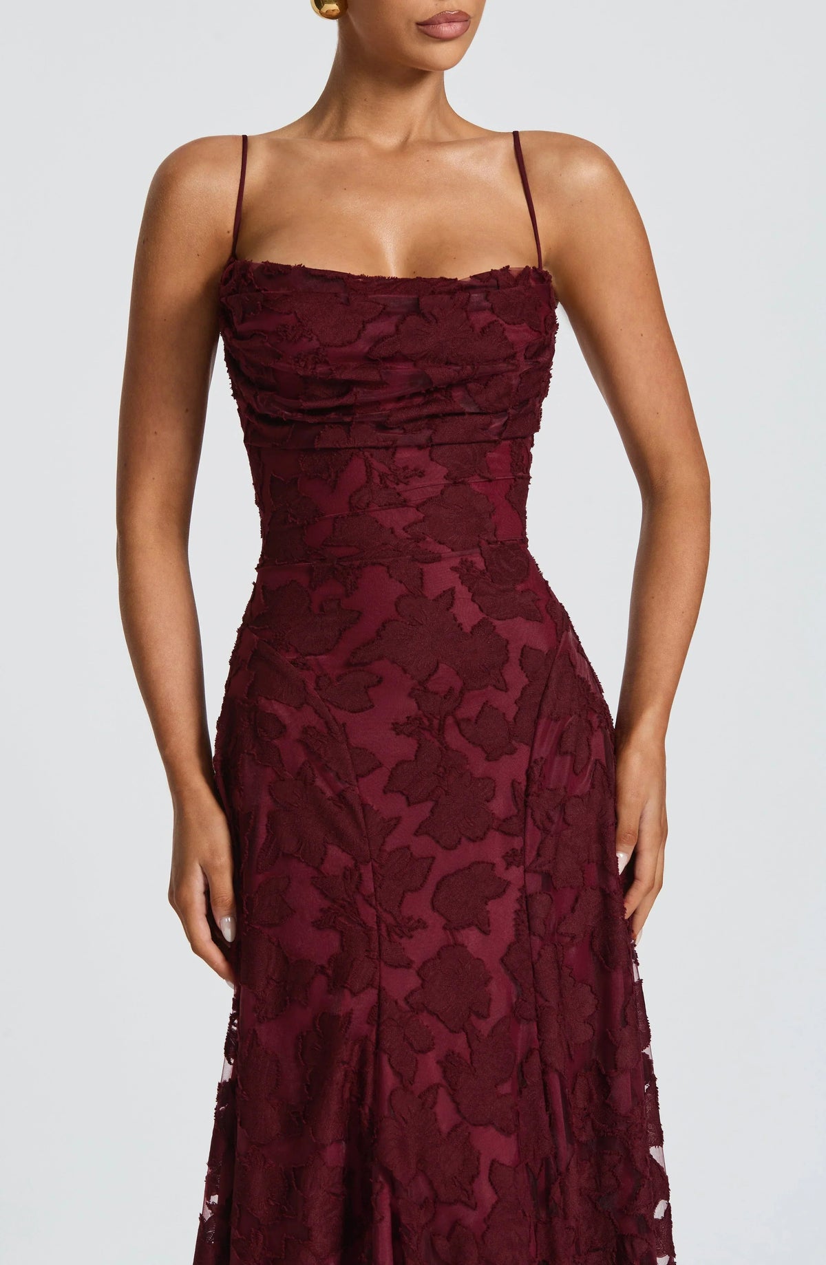 Dama Washington Stella women's lace maxi dress burgundy spaghetti strap - view 5