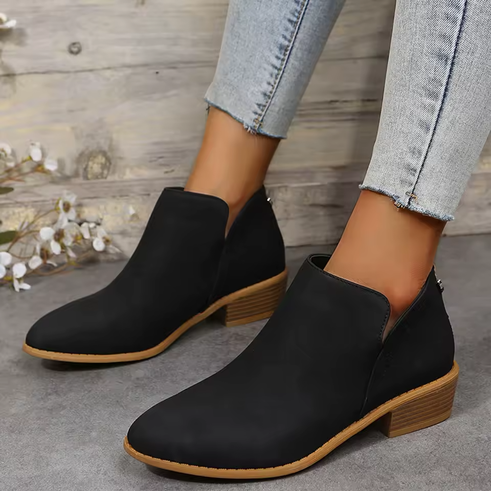 Dama Washington Delfina pointed toe ankle boots - view 8