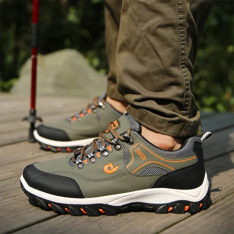 Axel | Men's Hiking Shoes Black White Lace Up