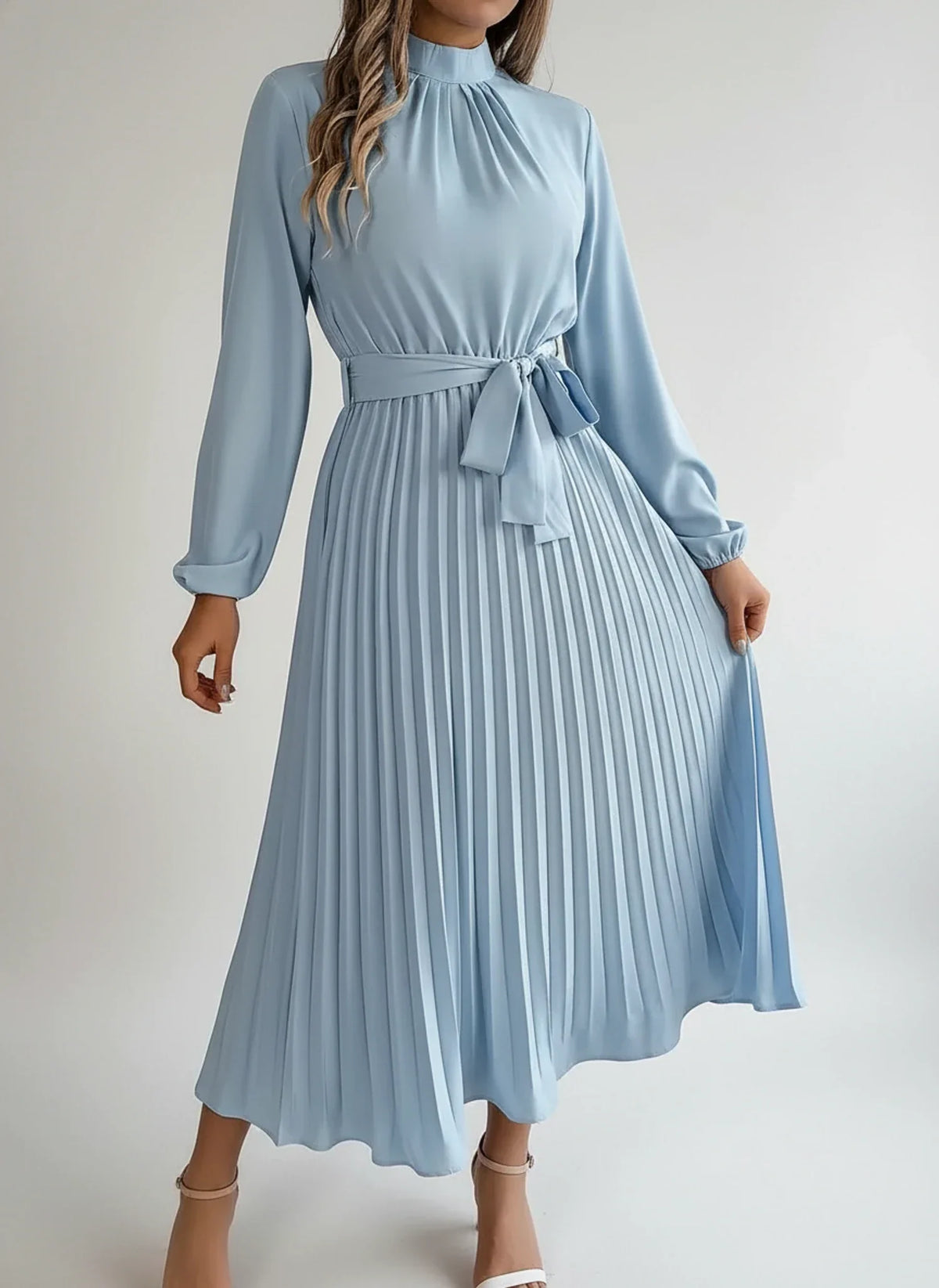 Dama Washington Ivy women's long sleeve midi dress light blue pleated - front view