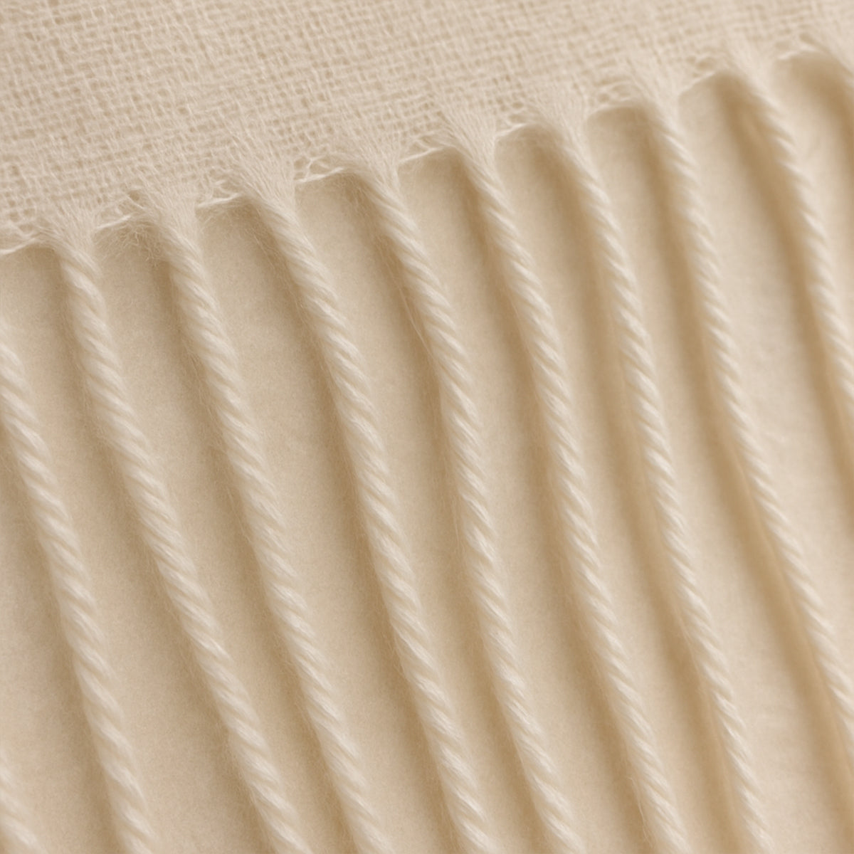 Voss | Men's Cashmere Merino Scarf Cream Fringed