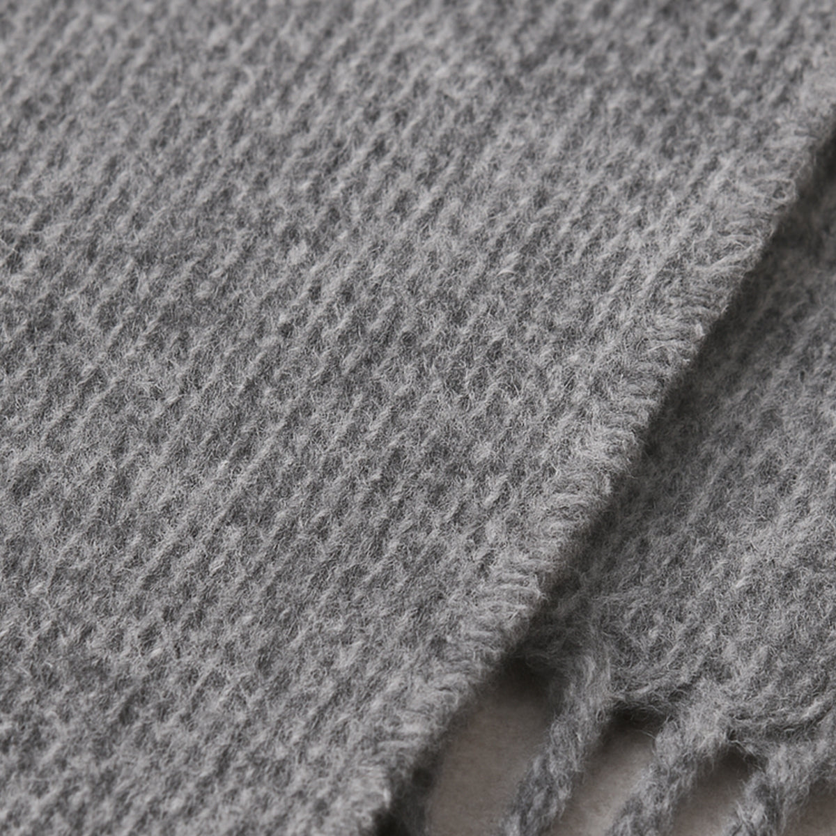 Axel | Men's Cashmere Merino Scarf Gray Fringe